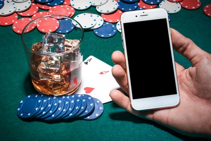Pengguna dewasa mengakses kasino lewat mobile